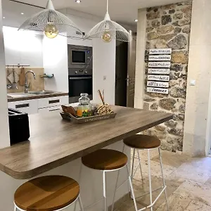 https://mourillon.fr-provencehotel.com